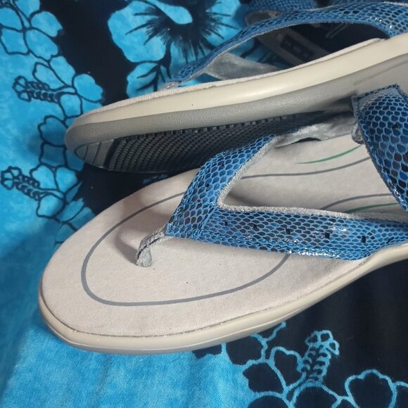 Orthofeet Gaya Thong Sandals Womens 9.5 WIDE Blue Snake Print Comfort - Picture 4 of 9